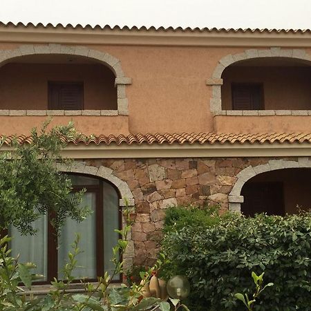Villetta Il Corallo San Teodoro  Eksteriør billede